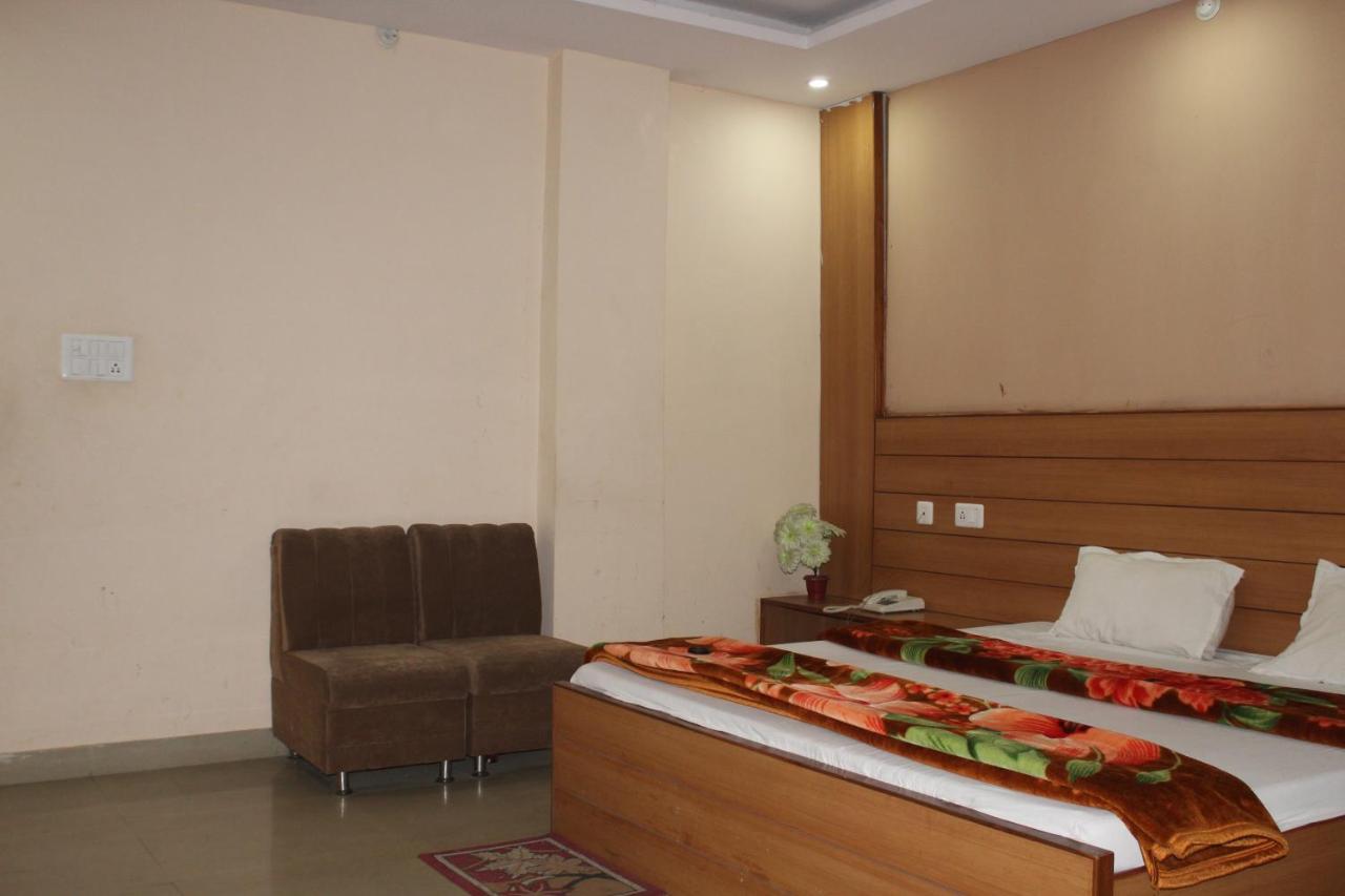 Wellness Home لاكناو المظهر الخارجي الصورة